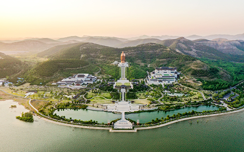 尼山圣境
杨国庆 摄影 尼山圣境
杨国庆 摄影