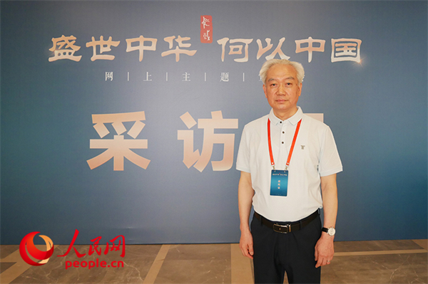 中国文物交流中心原党支部书记兼副主任、文物外展专家杨阳。人民网 韦衍行摄