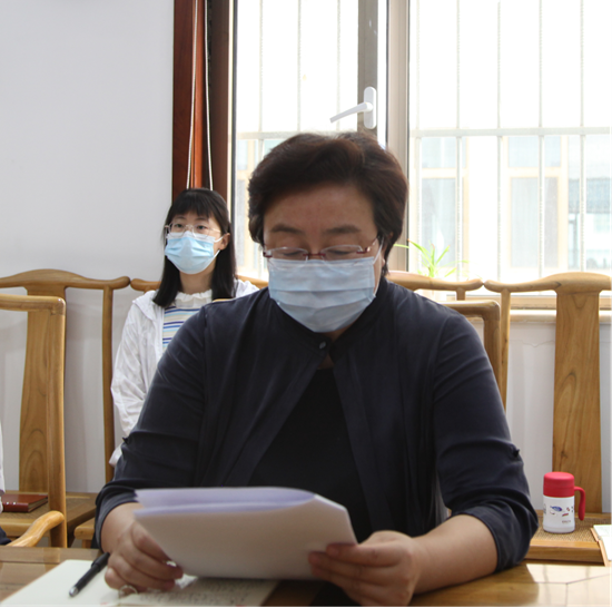 周静同志传达省委文件精神